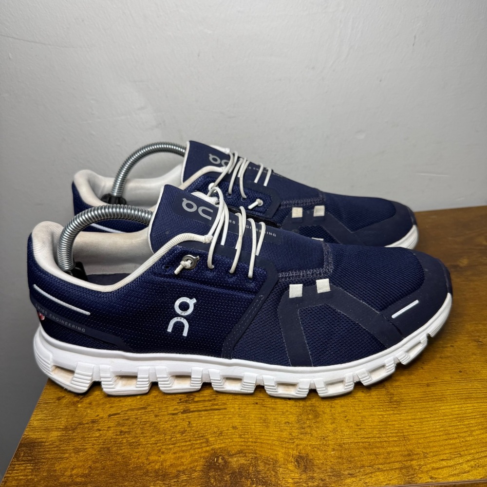 On Cloud 5 Running Shoes Mens Size 9.5 Blue 3MF10070692